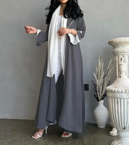 Elegant Pleated Grey Abaya with Split sleeve buttons